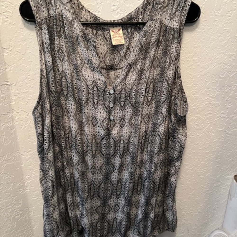 Faded Glory tops 3x